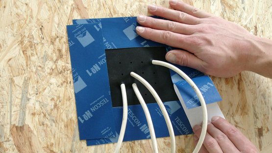 Multi-cable grommet, for up to 16 cables