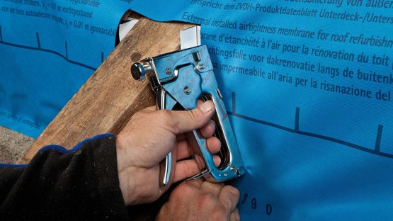 8. Attach the membrane to the strip